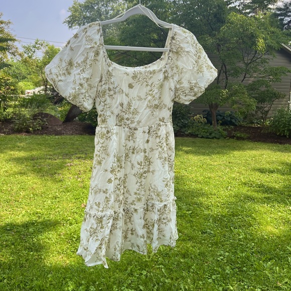 Green Floral Dress - Picture 1 of 5